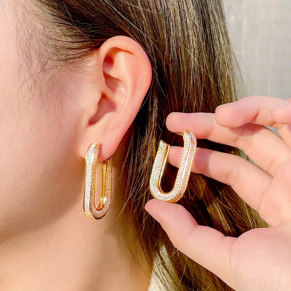 Echo Halo Hoops – Geometric Half-Round Glow in White Gold