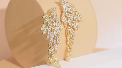 Goddess Vibes Only | Feathered Elegance in 18k Gold